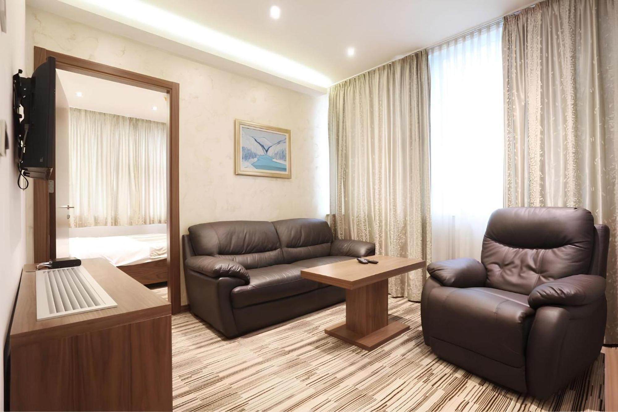 Hotel Bistrik Exclusive 塞拉耶佛 外观 照片